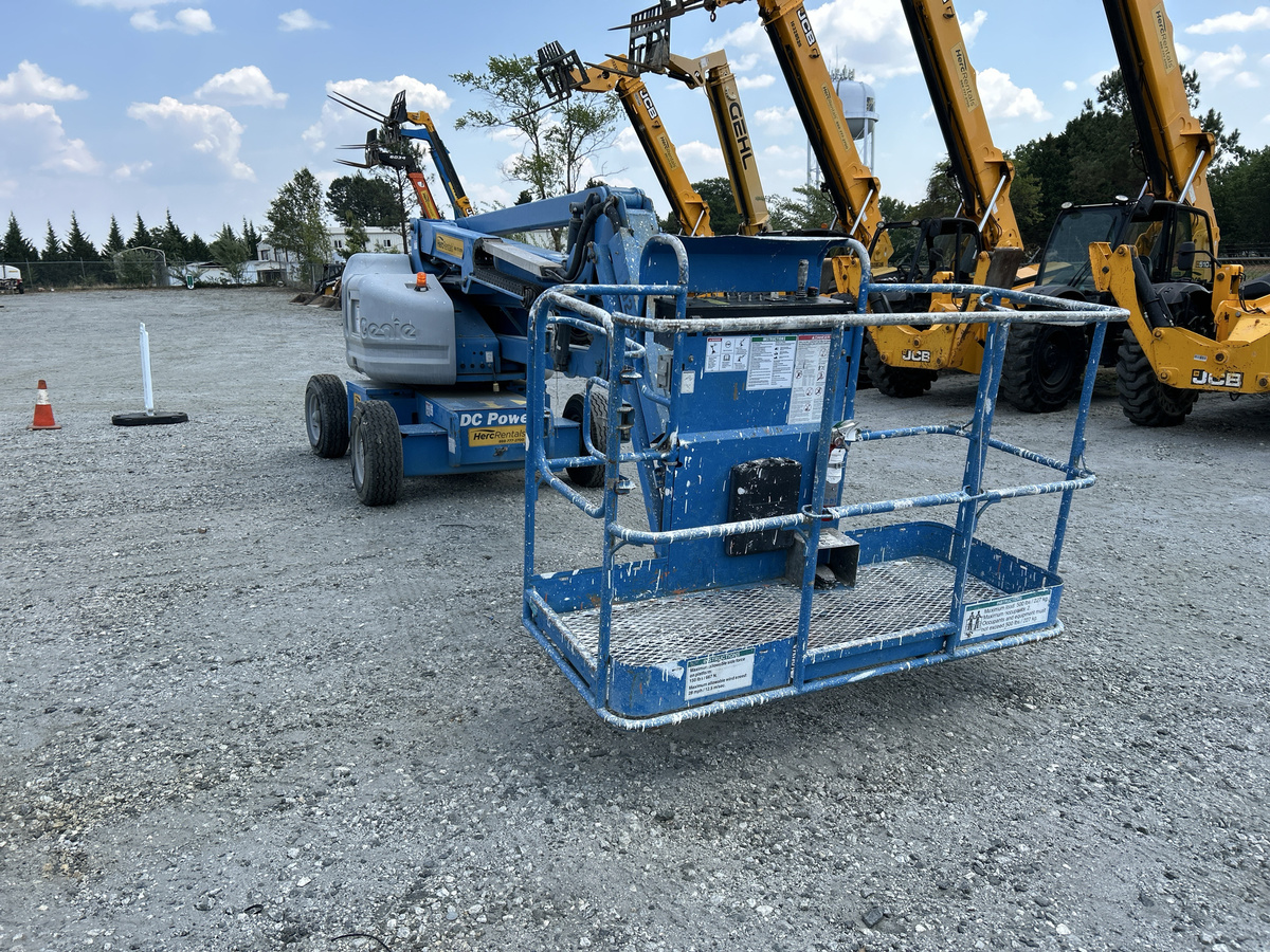 2018 Genie Z-45/25-6