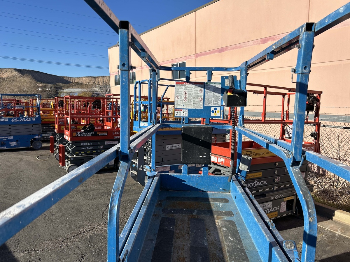 2017 Genie GS-2632-7