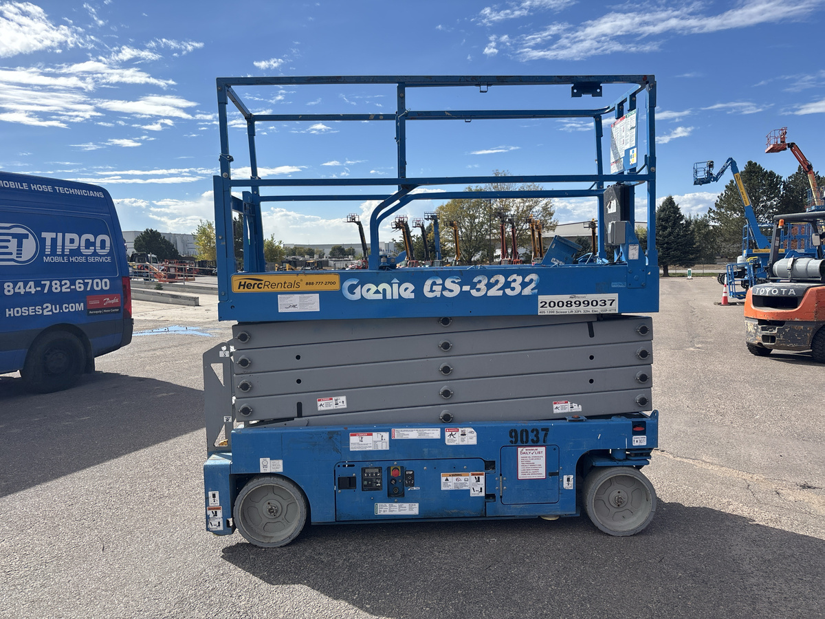 2019 Genie GS-3232-5