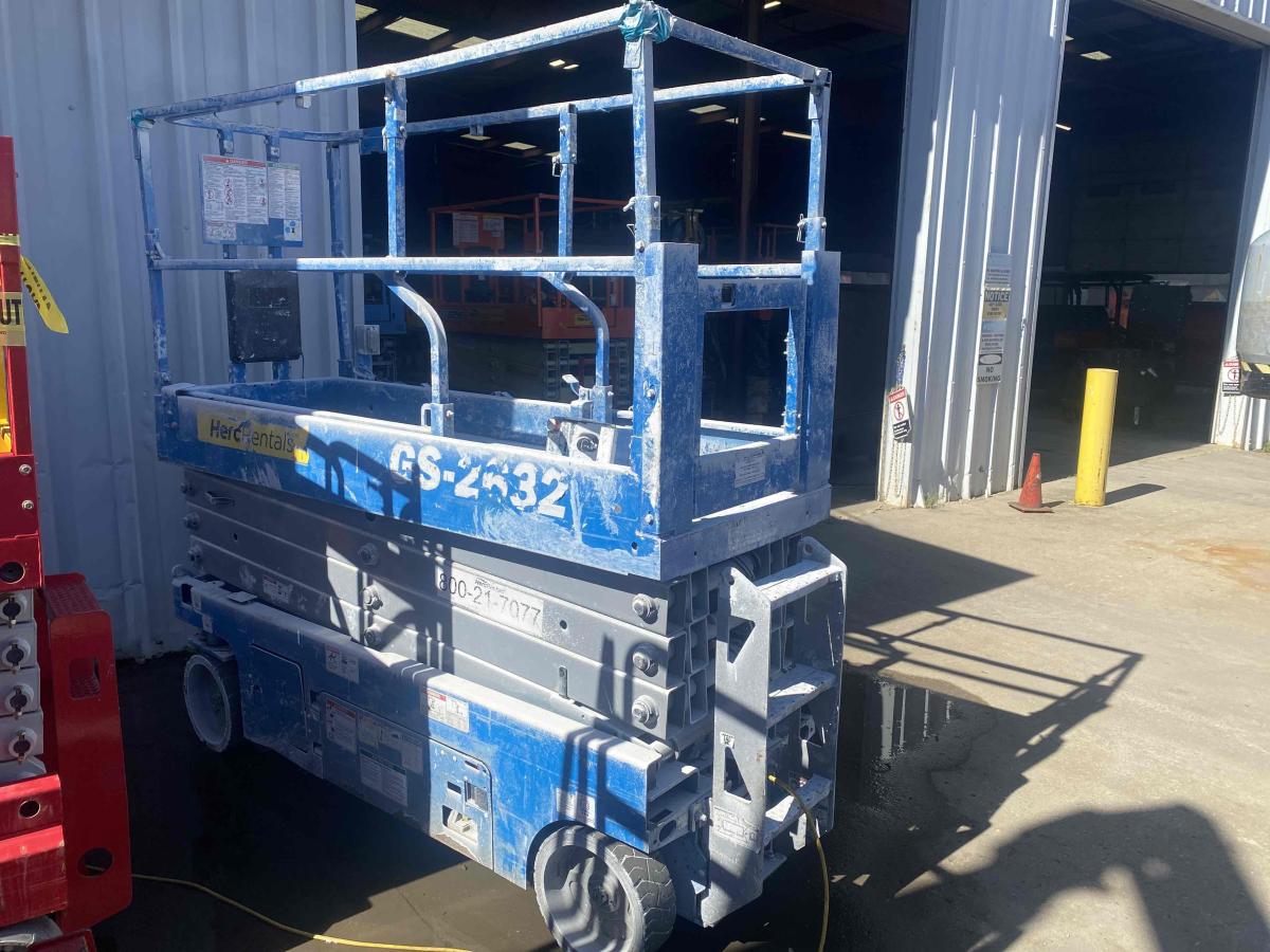 2018 Genie GS-2632
