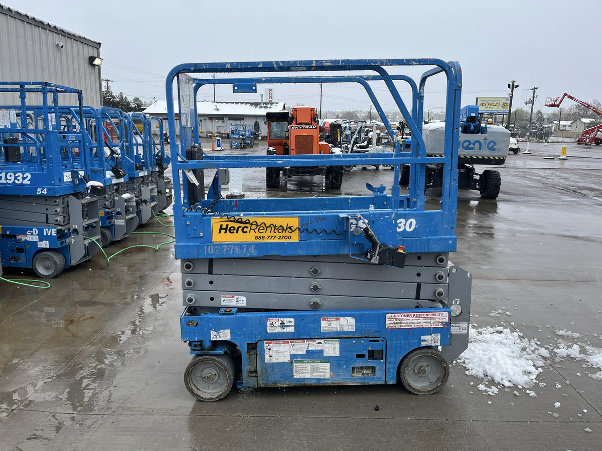 2019 Genie GS-1930