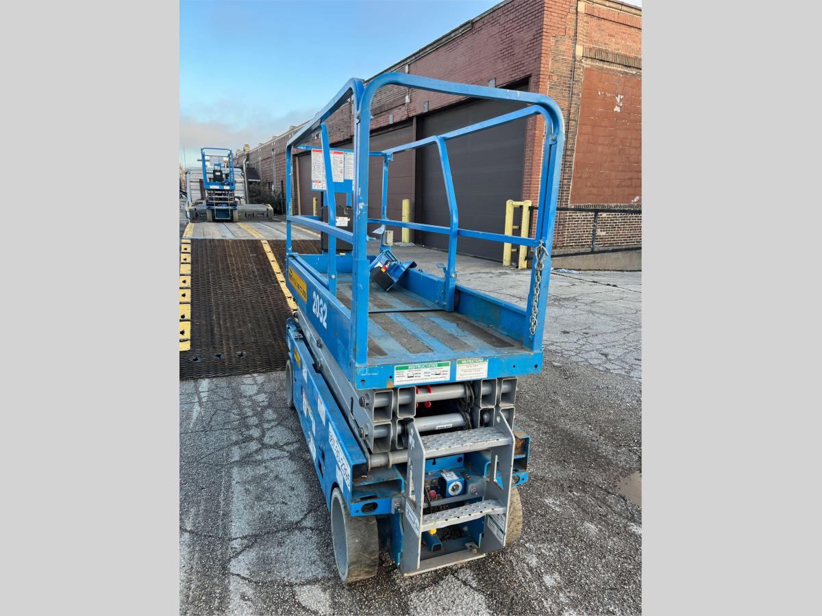 2019 Genie GS-2032