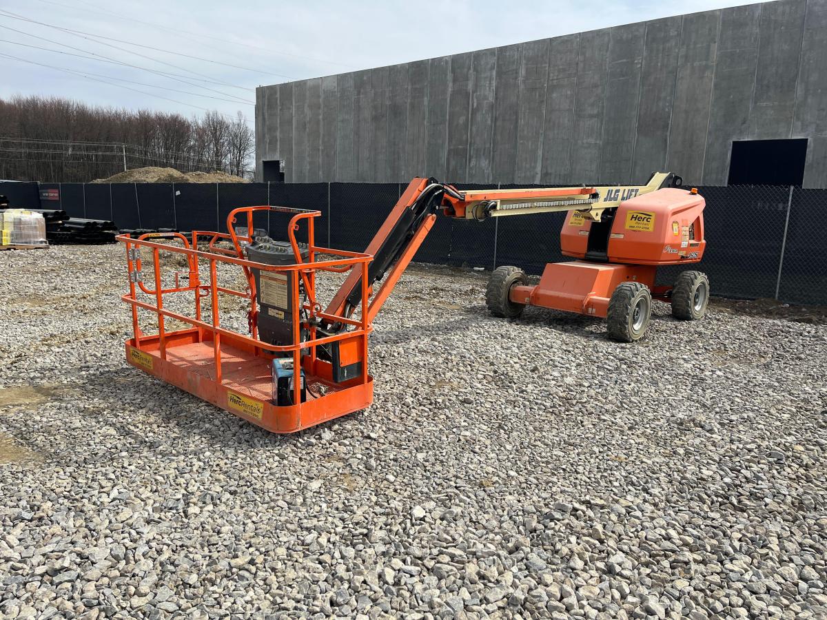 2016 JLG 460SJ