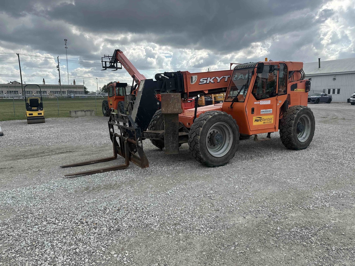 2015 SkyTrak 10054-3