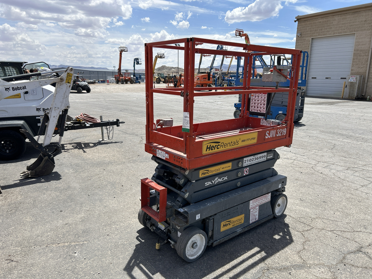 2018 Skyjack SJ3219-5