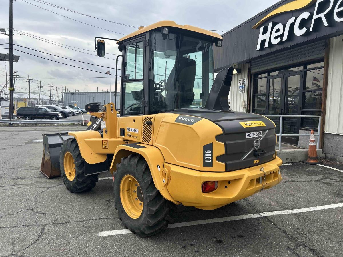 2021 Volvo L30G