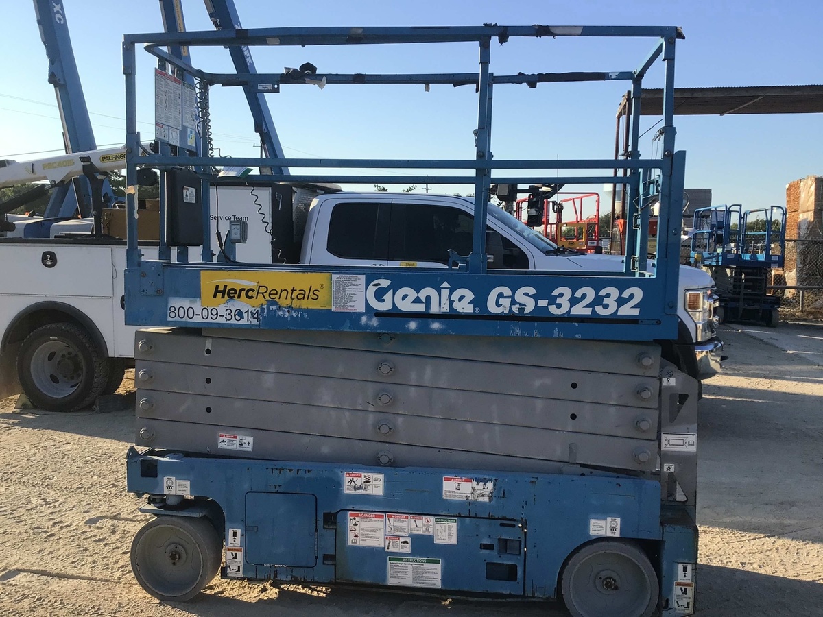 2016 Genie GS-3232-6