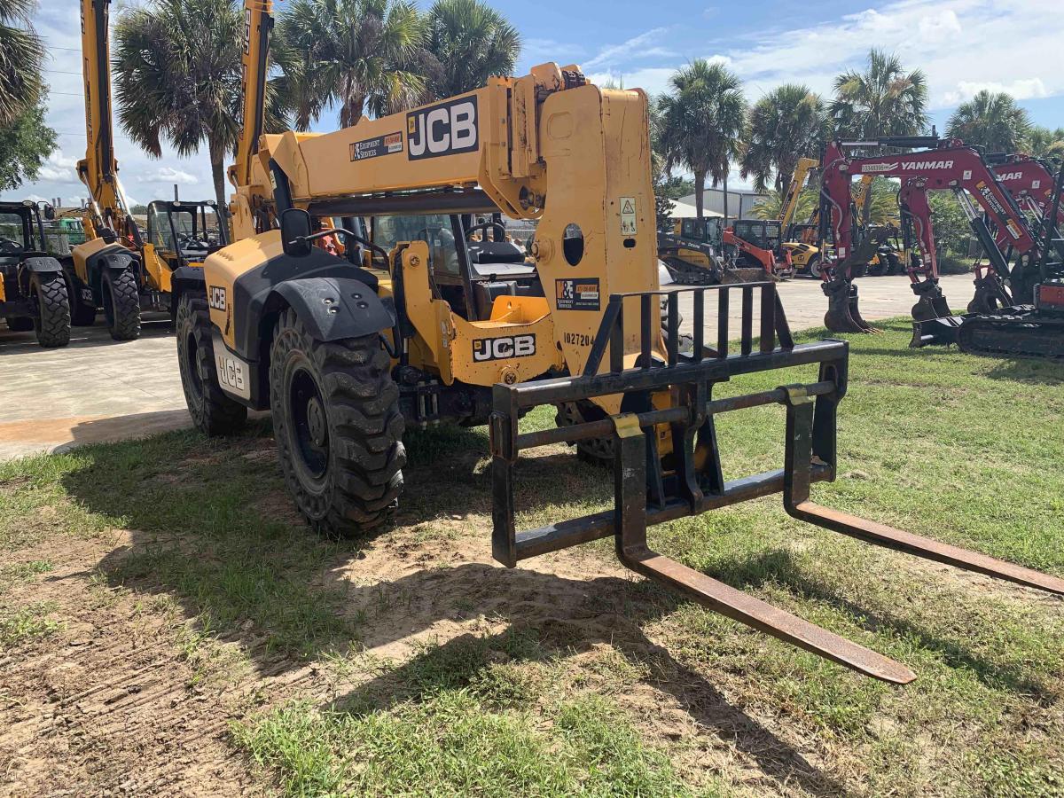 2019 JCB 509-42-4