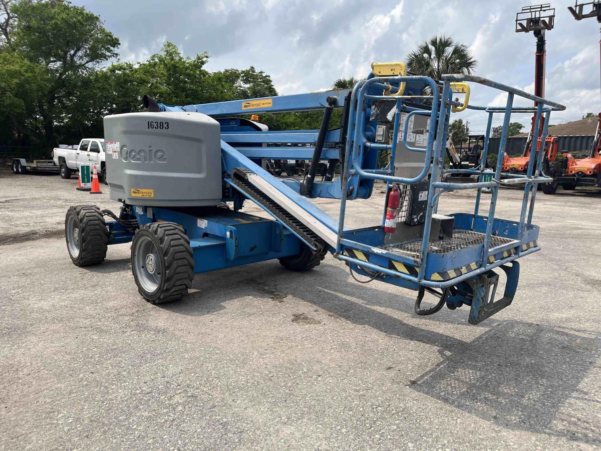 2016 Genie Z-45/25 RT