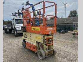 2018 JLG 2632ES