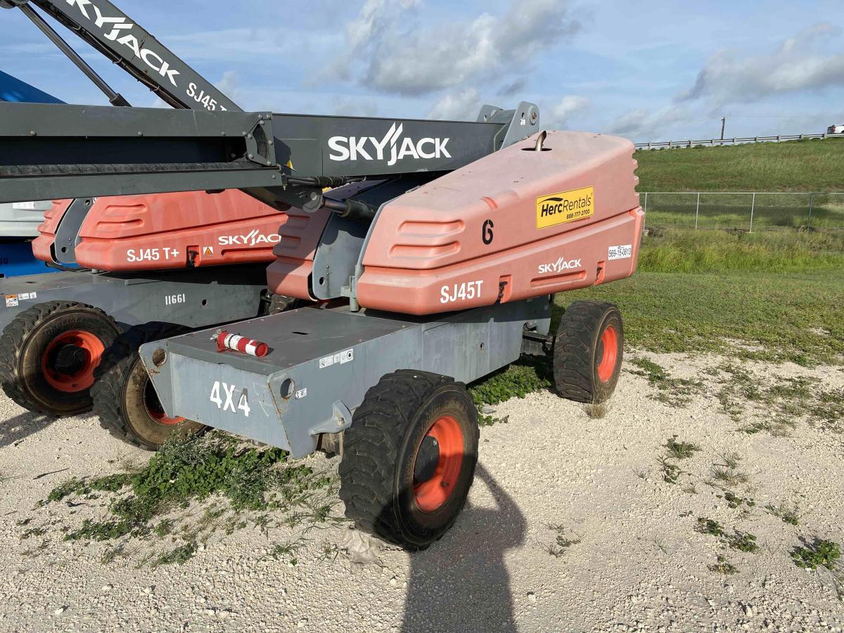2017 Skyjack SJ45 T-4
