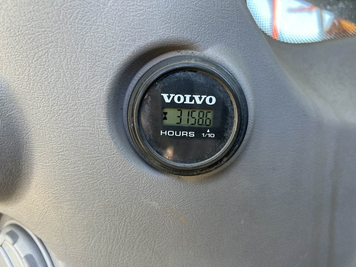 2021 Volvo EC200E-10