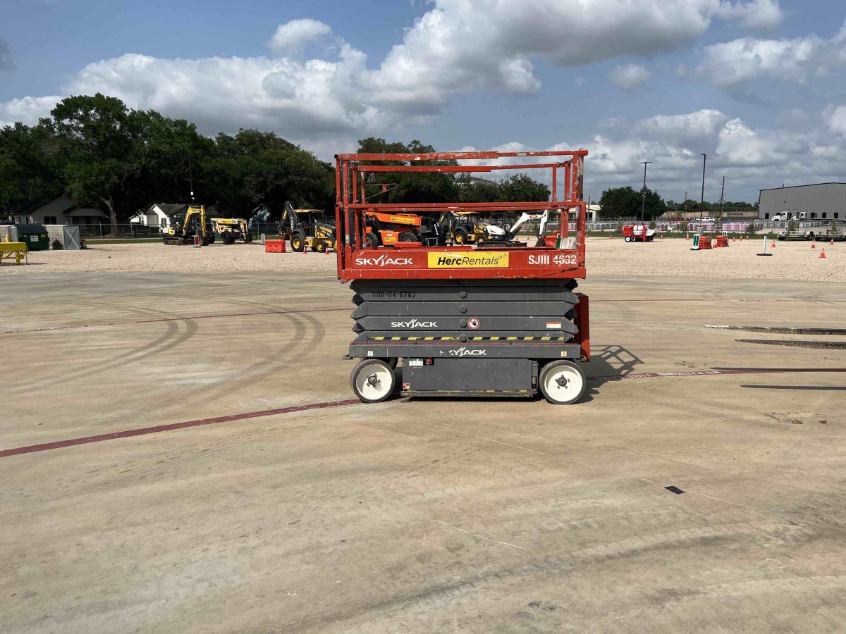 2015 Skyjack SJ4632