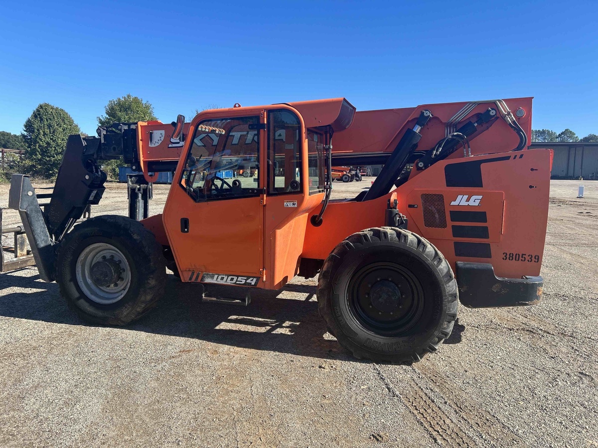 2019 SkyTrak 10054-2