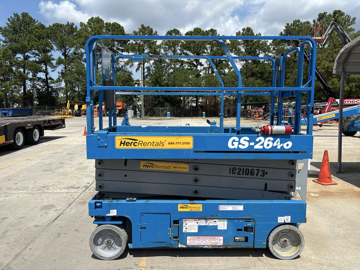 2017 Genie GS-2646-14