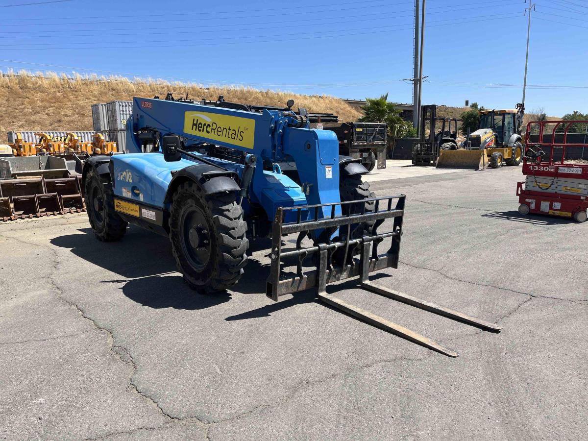 2018 Genie GTH-636-1