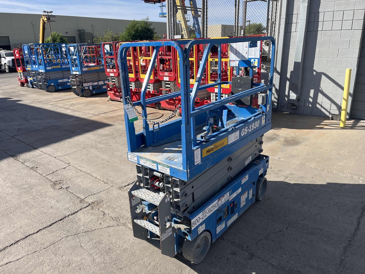 2018 Genie GS-1930-4