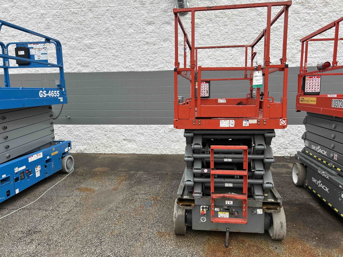 2019 Skyjack SJ4740-2