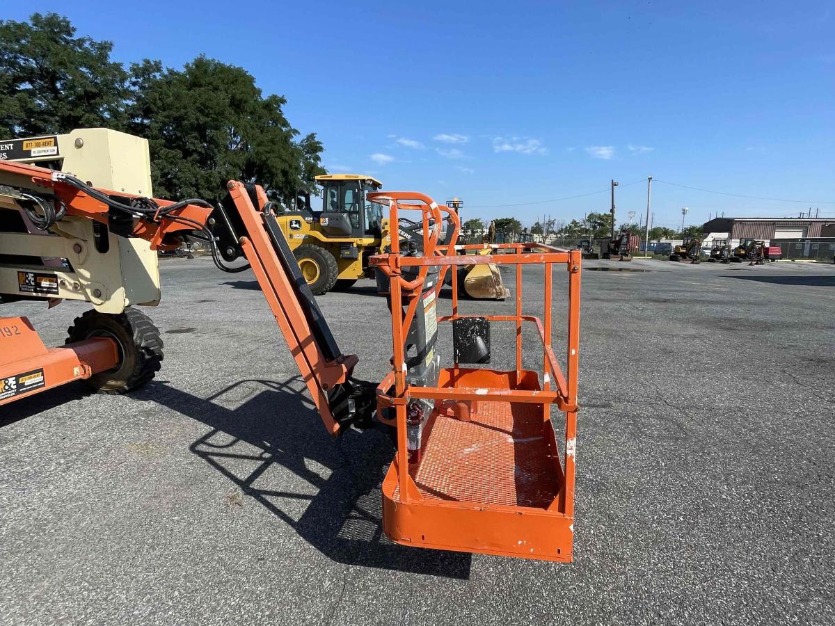 2016 JLG 450AJ-4