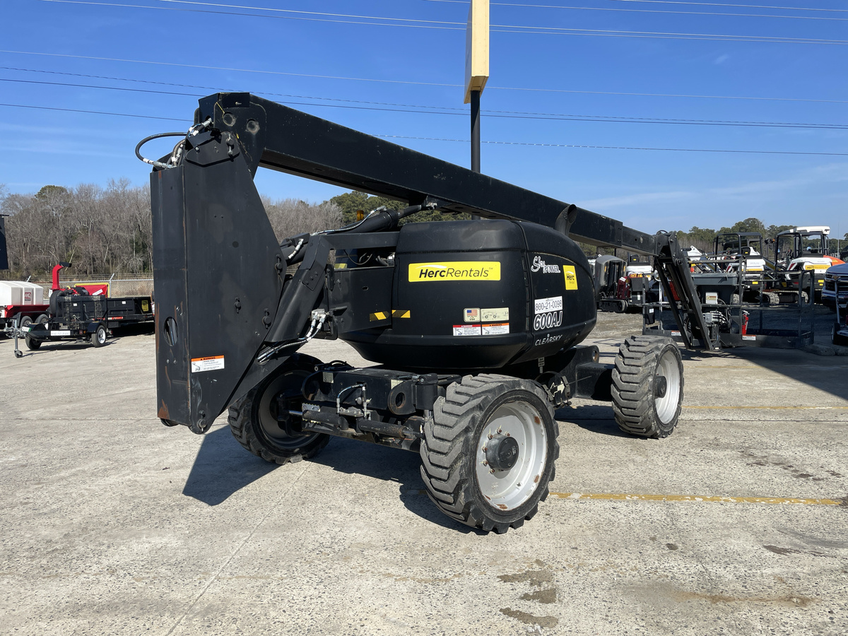 2018 JLG 600AJ-2