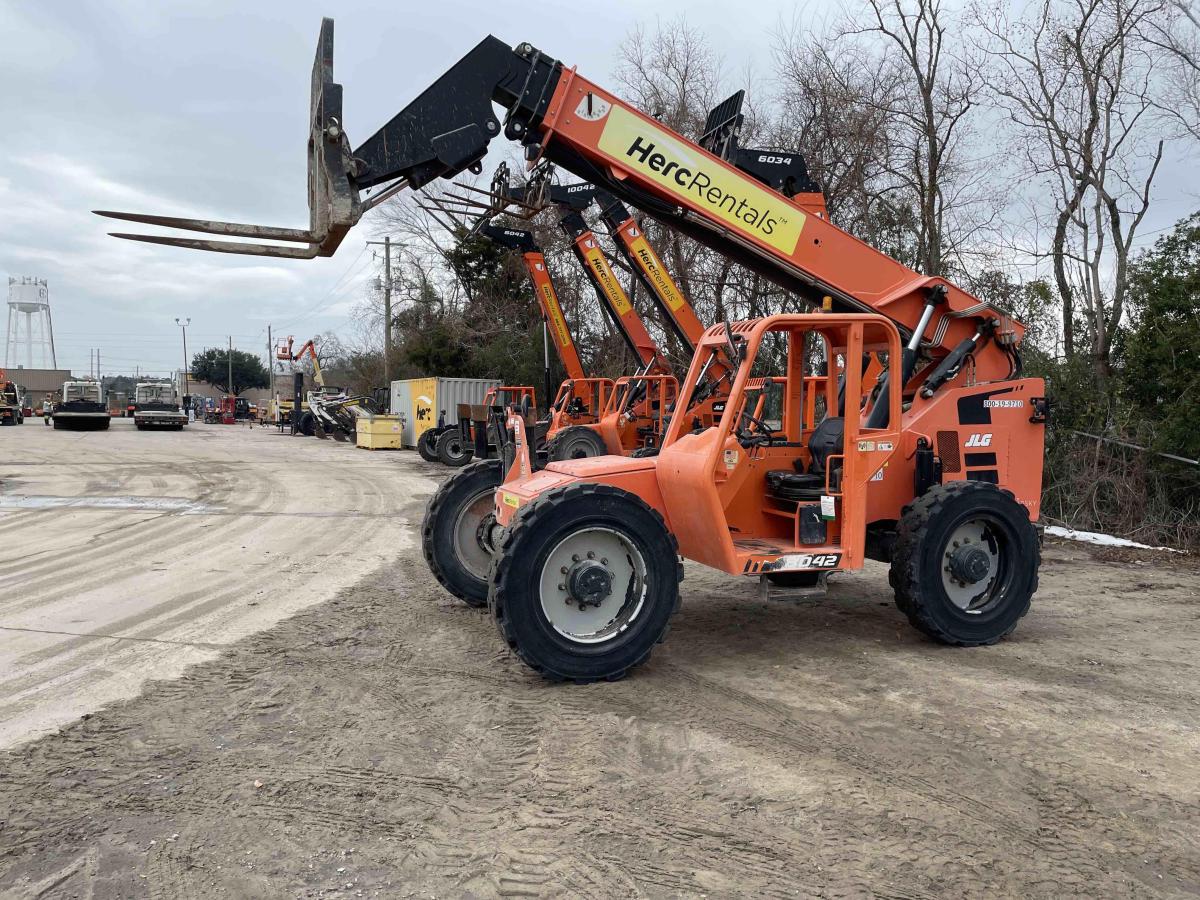 2018 SkyTrak 8042