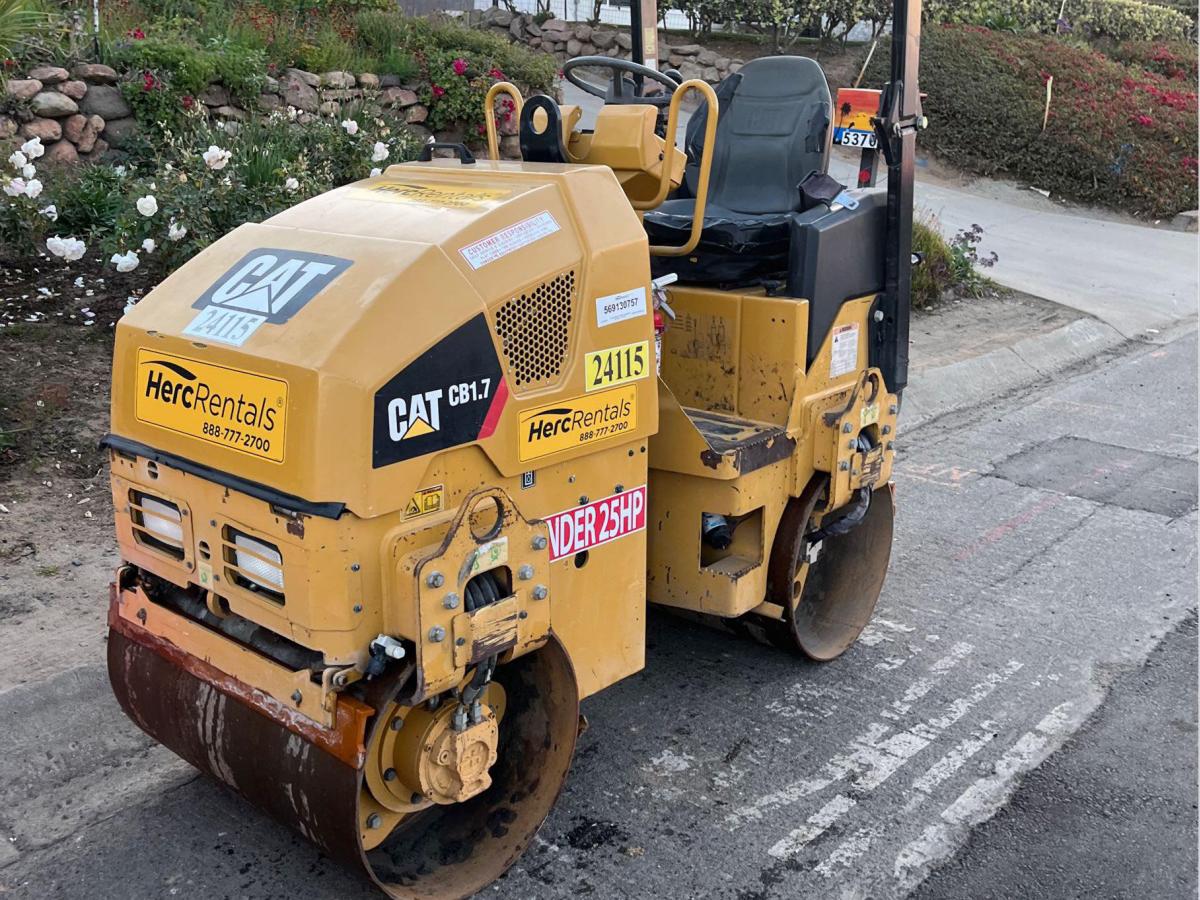 2018 CAT CB1.7-1