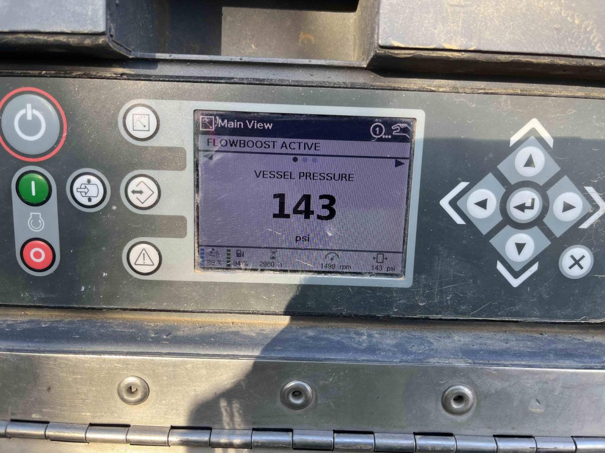 2017 Atlas Copco XAS 400-8