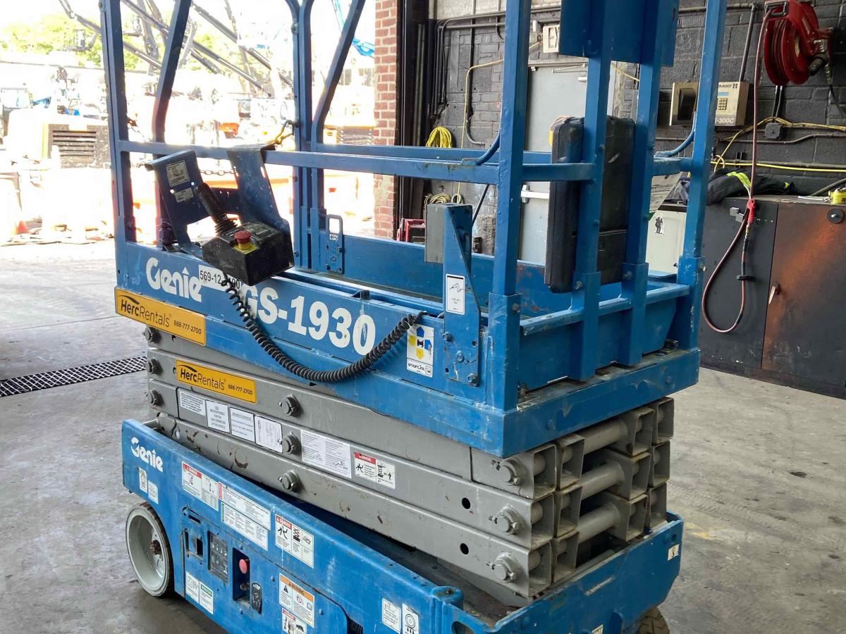 2015 Genie GS-1930-2