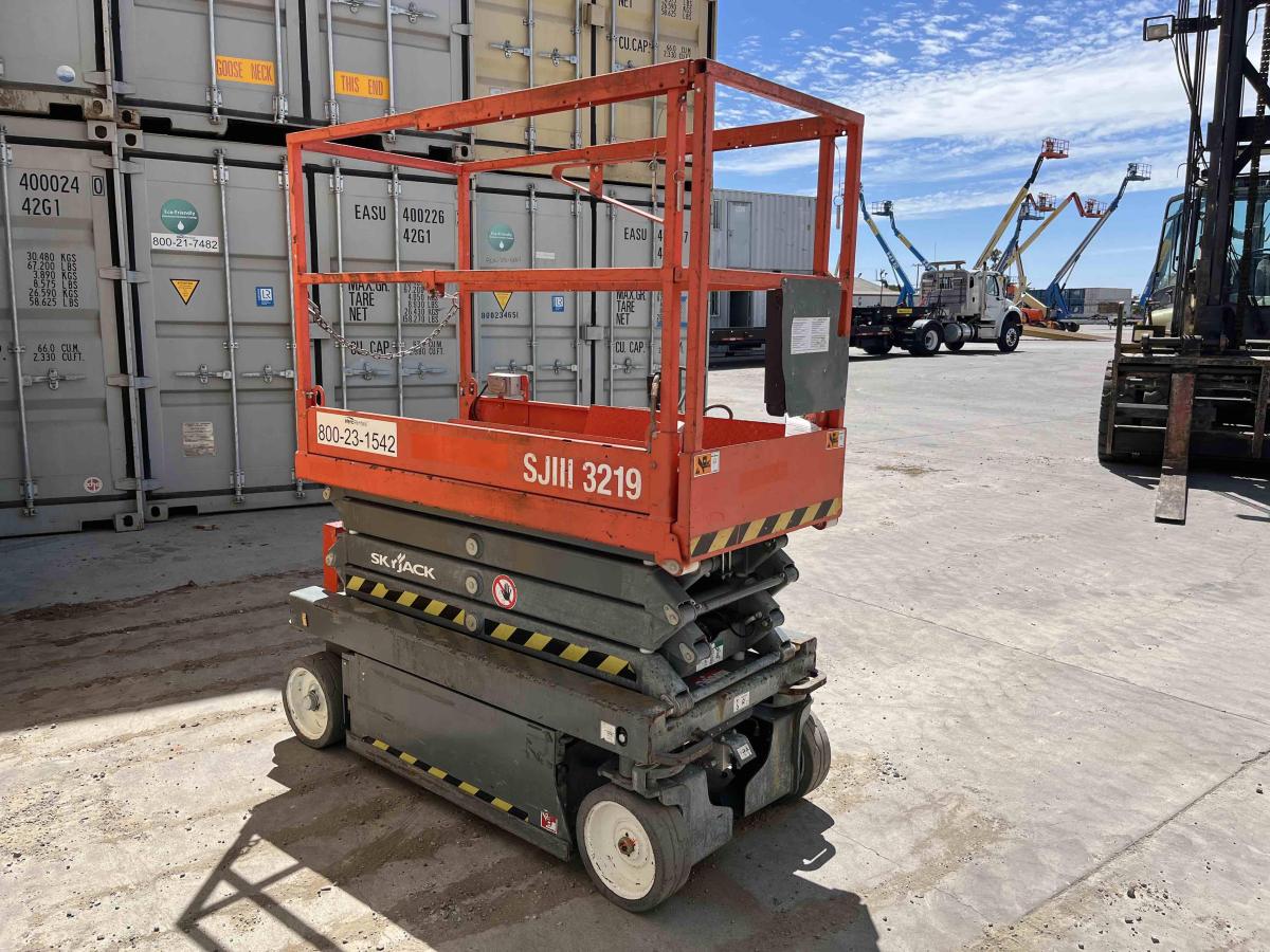 2018 Skyjack SJ3219