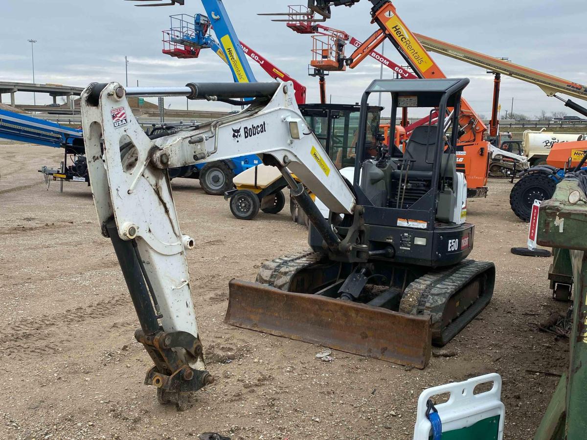 2017 Bobcat E50