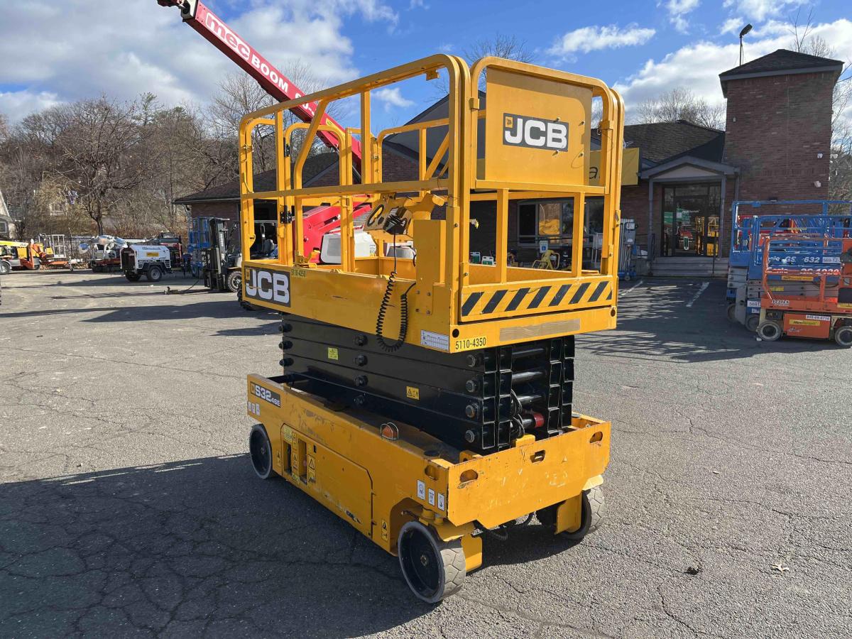 2020 JCB S3246E