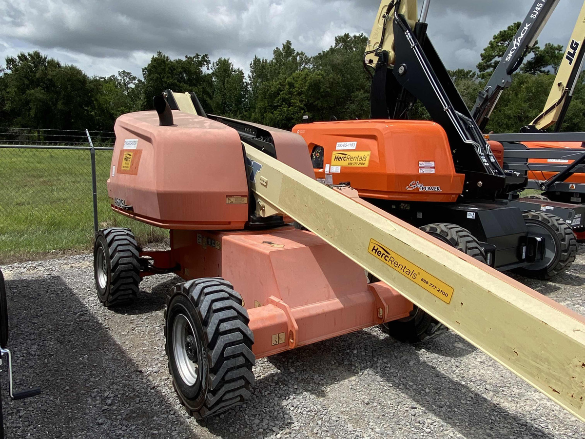 2017 JLG 460SJ-5