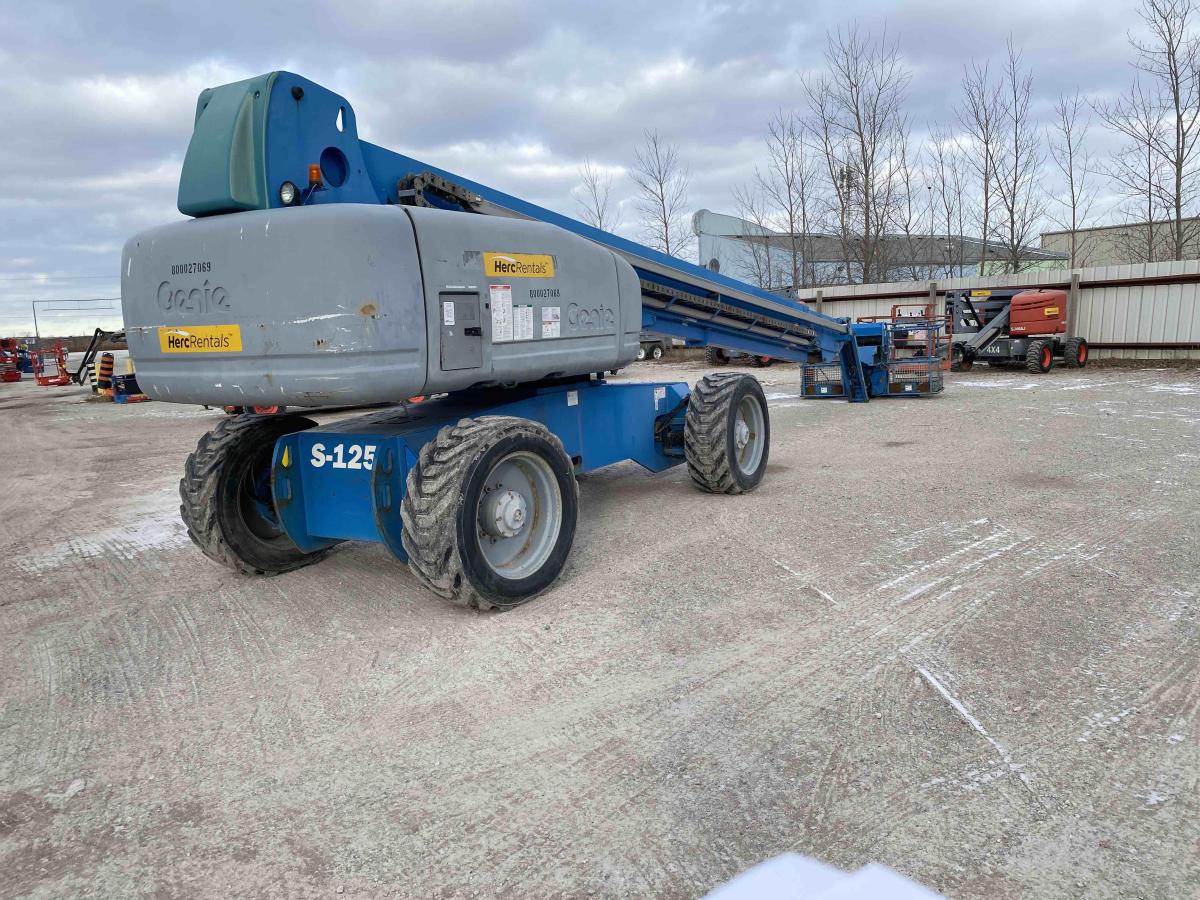 2014 Genie S-125
