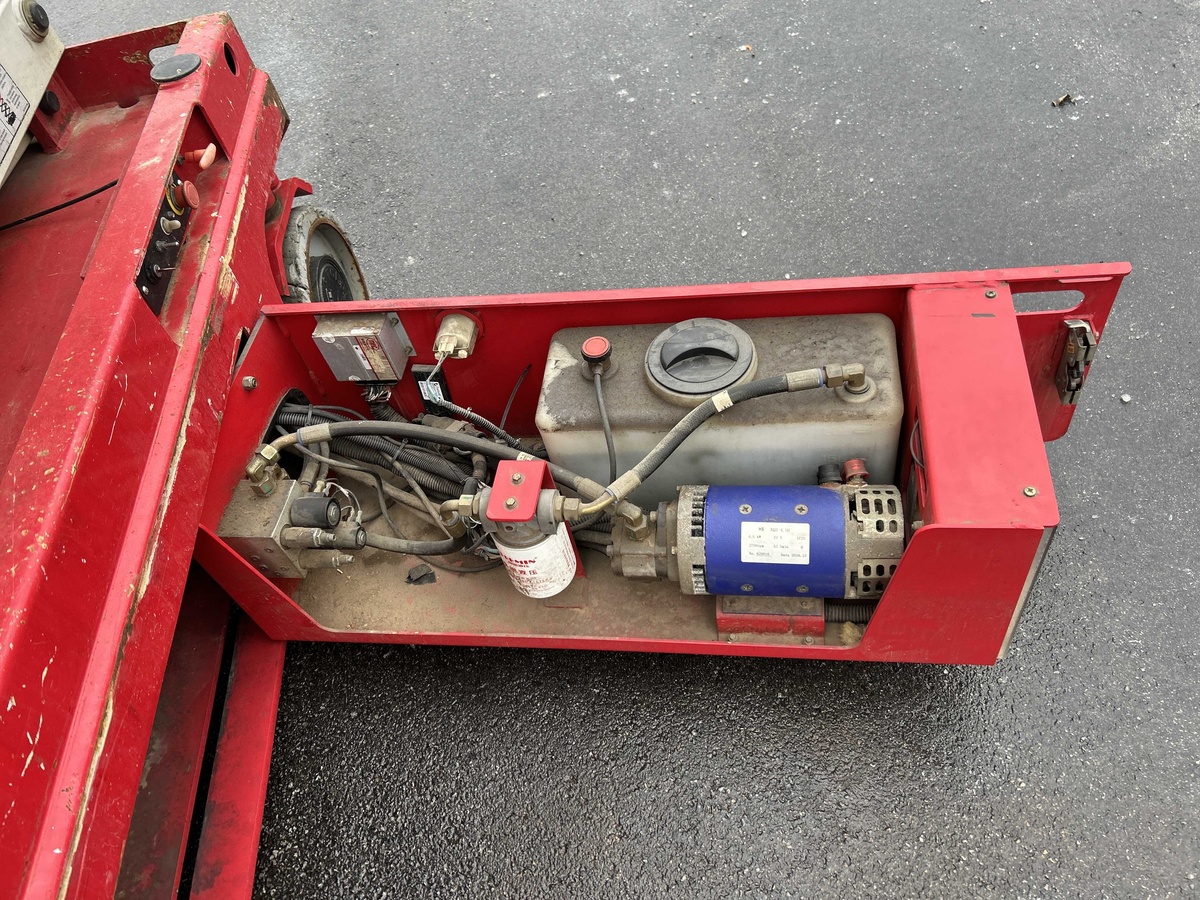2017 MEC 3346SE-6