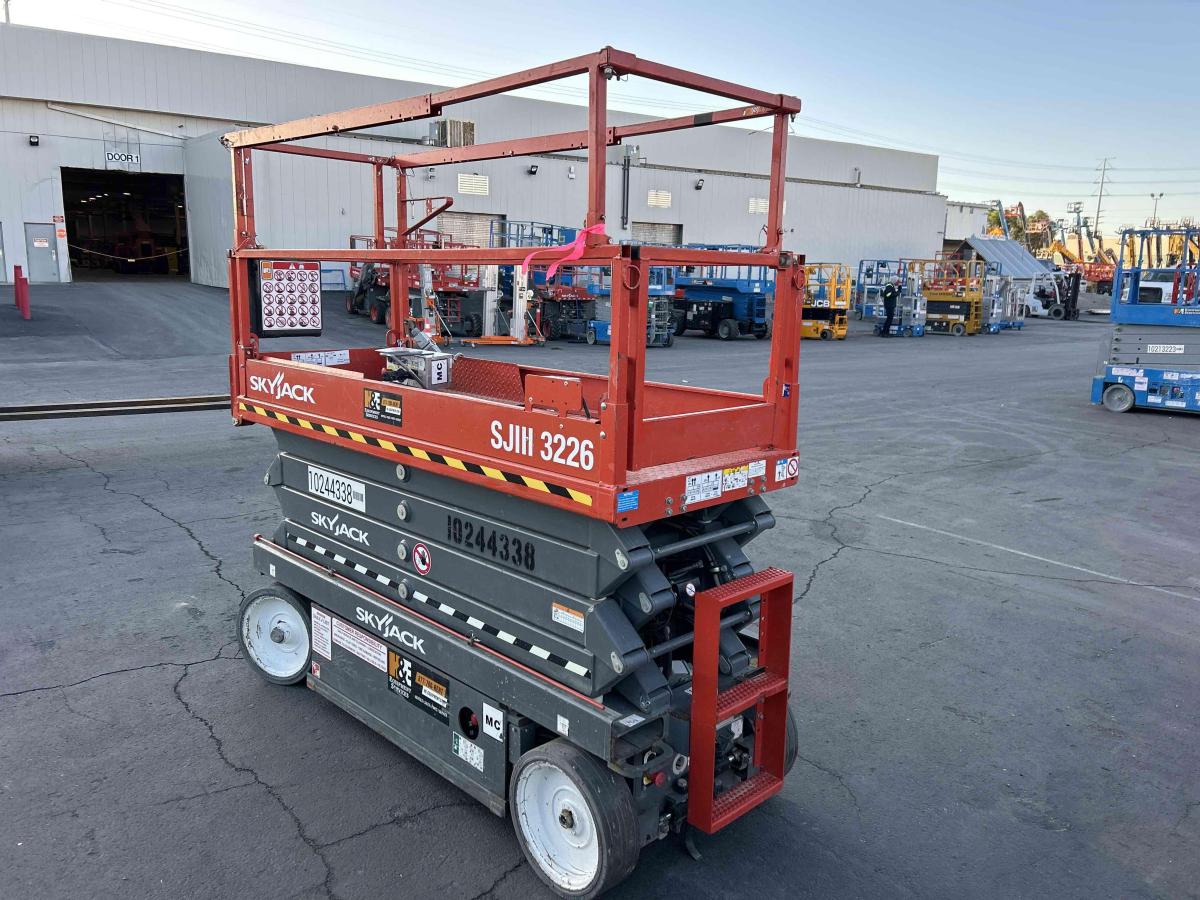 2018 Skyjack SJ3226
