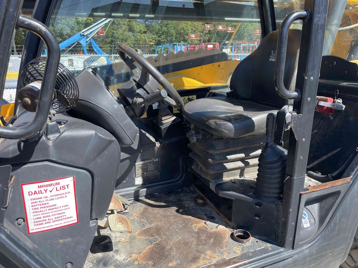 2021 JCB 507-42-10