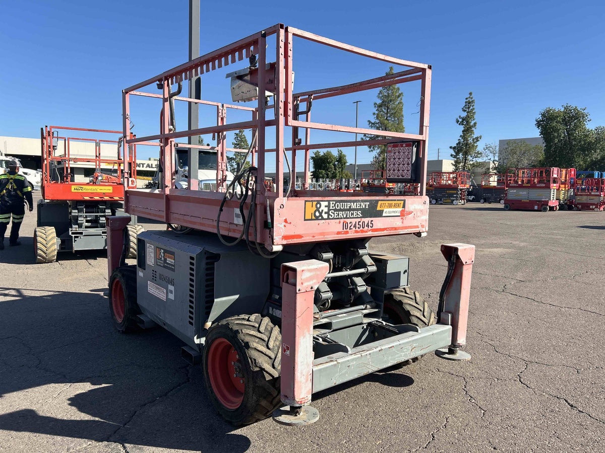 2018 Skyjack SJ-6826RT-3