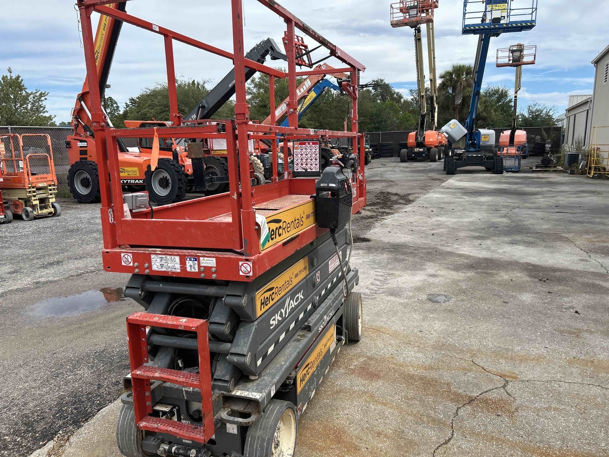 2021 Skyjack SJ3226-4
