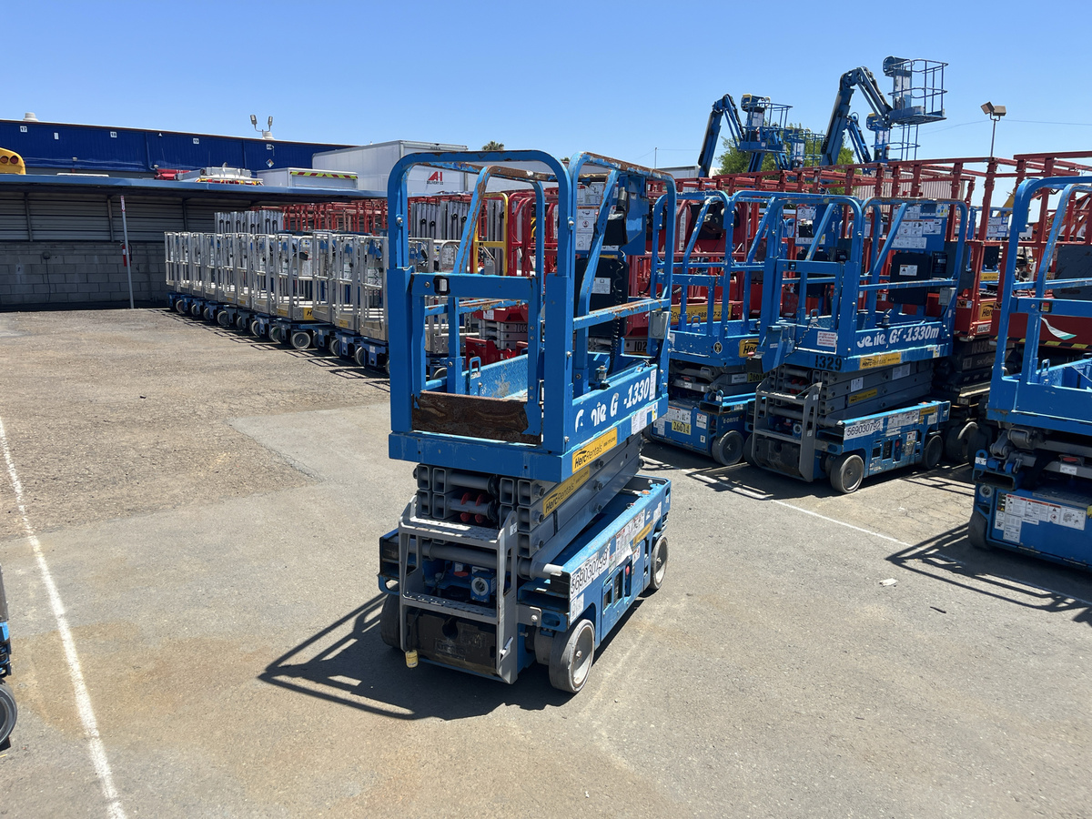 2019 Genie GS1330M-5