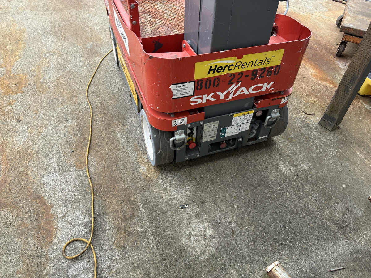 2018 Skyjack SJ16-9