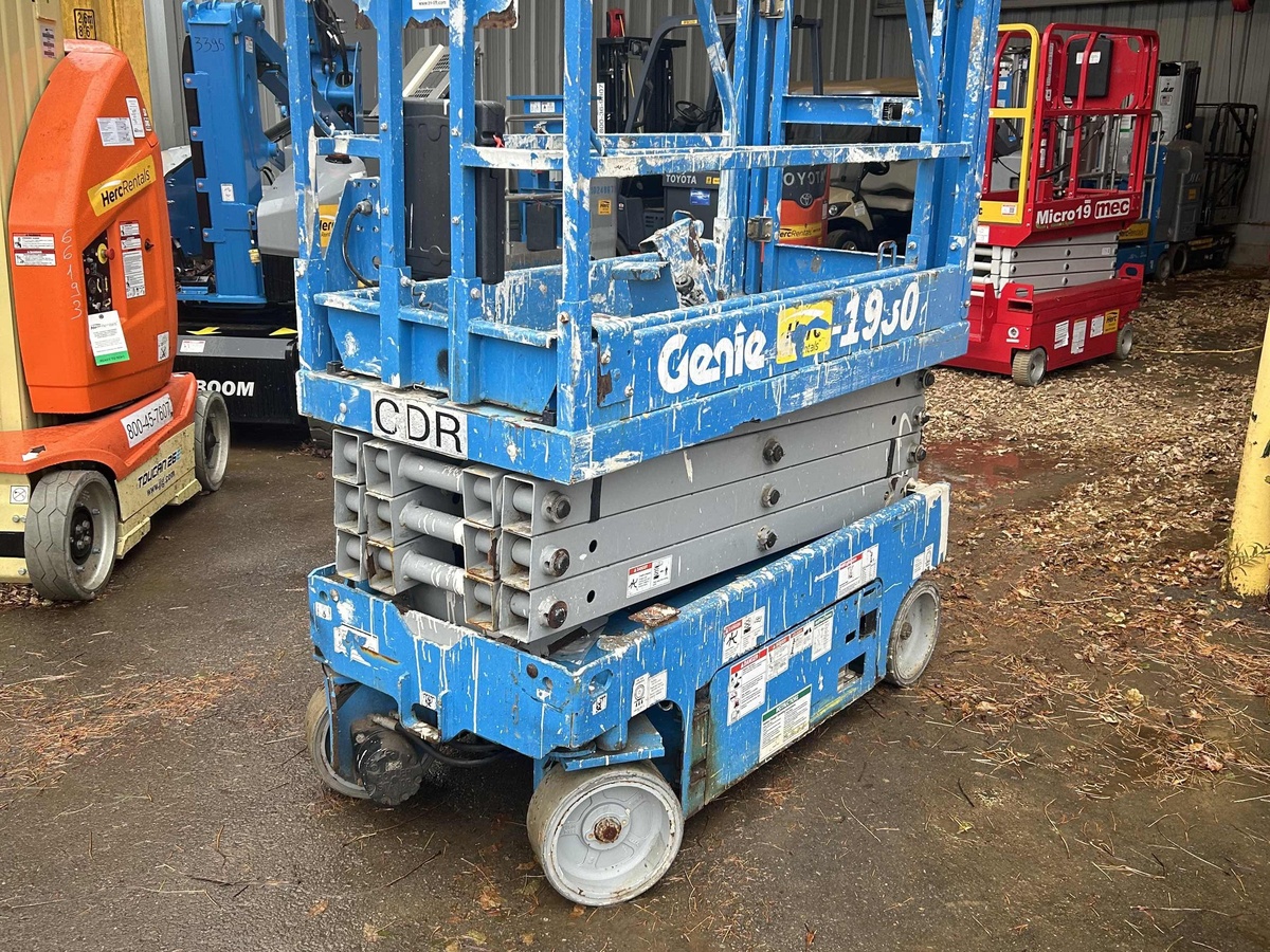 2018 Genie GS-1930-4