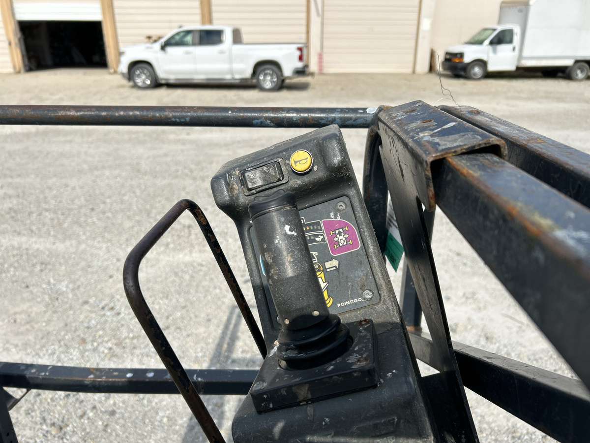 2018 JLG 20MVL-5