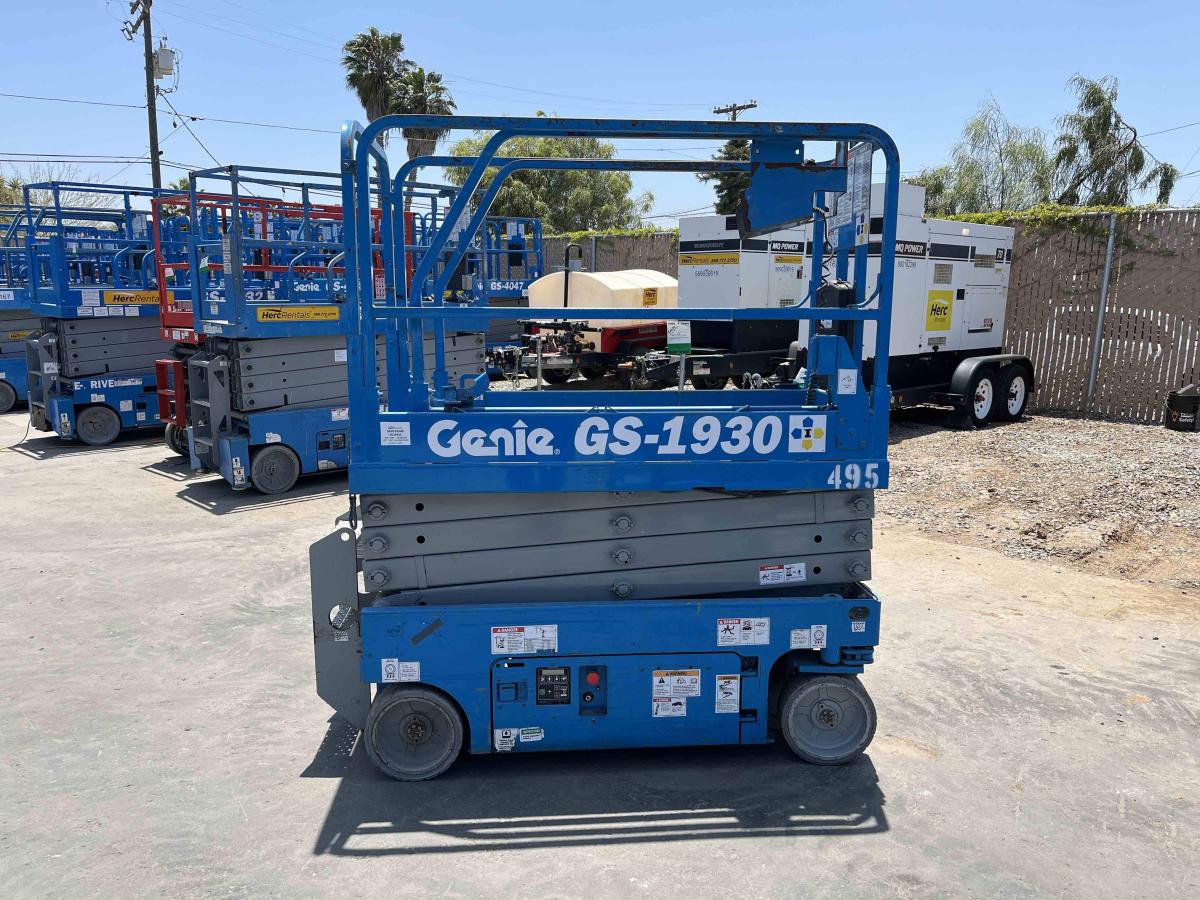 2015 Genie GS-1930