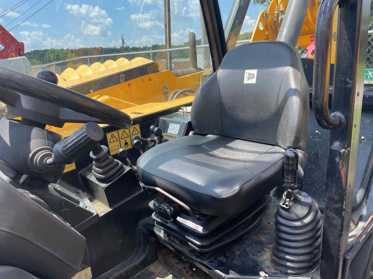 2021 JCB 510-56-3