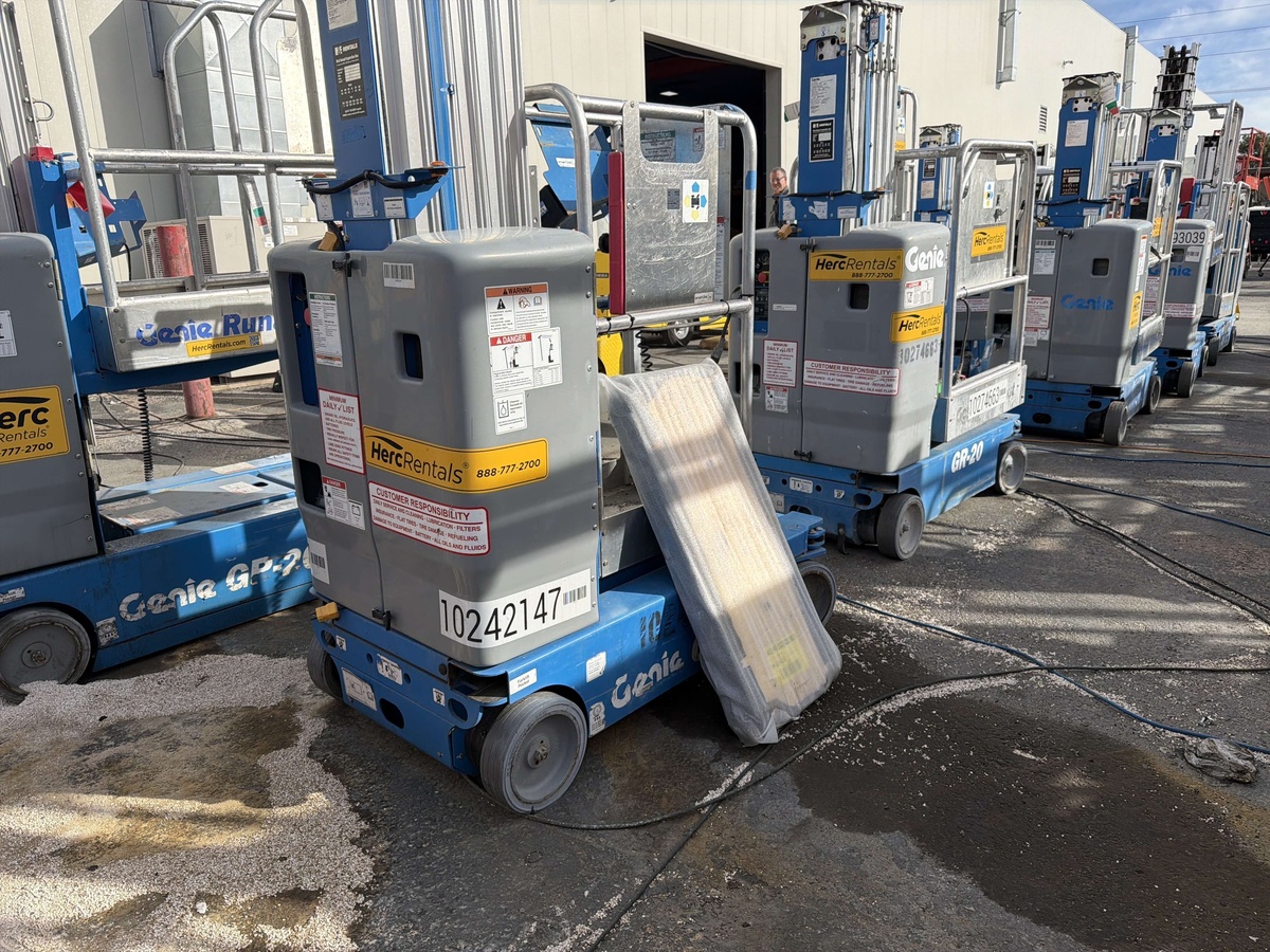 2018 Genie GR-20-3