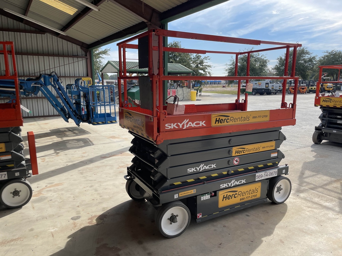 2014 Skyjack SJ4632-2