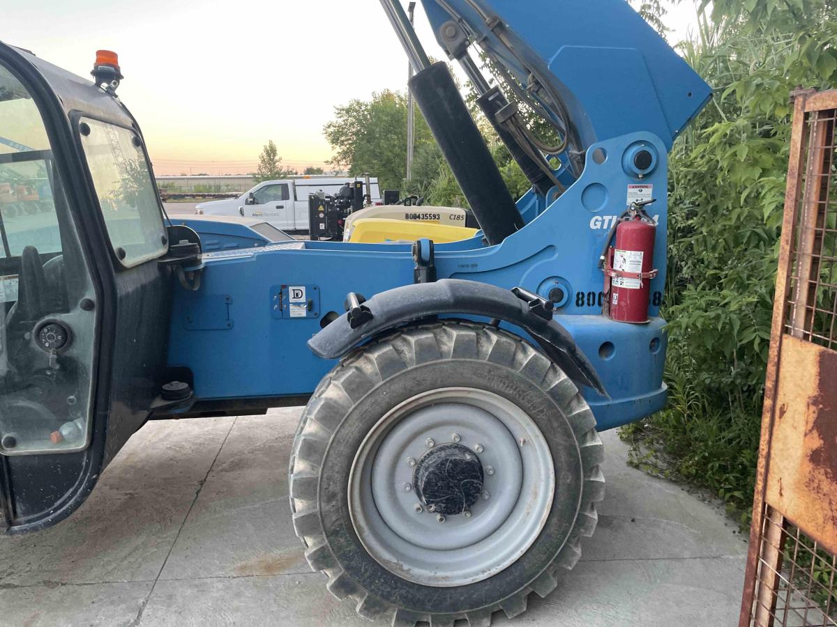 2016 Genie GTH 844-6