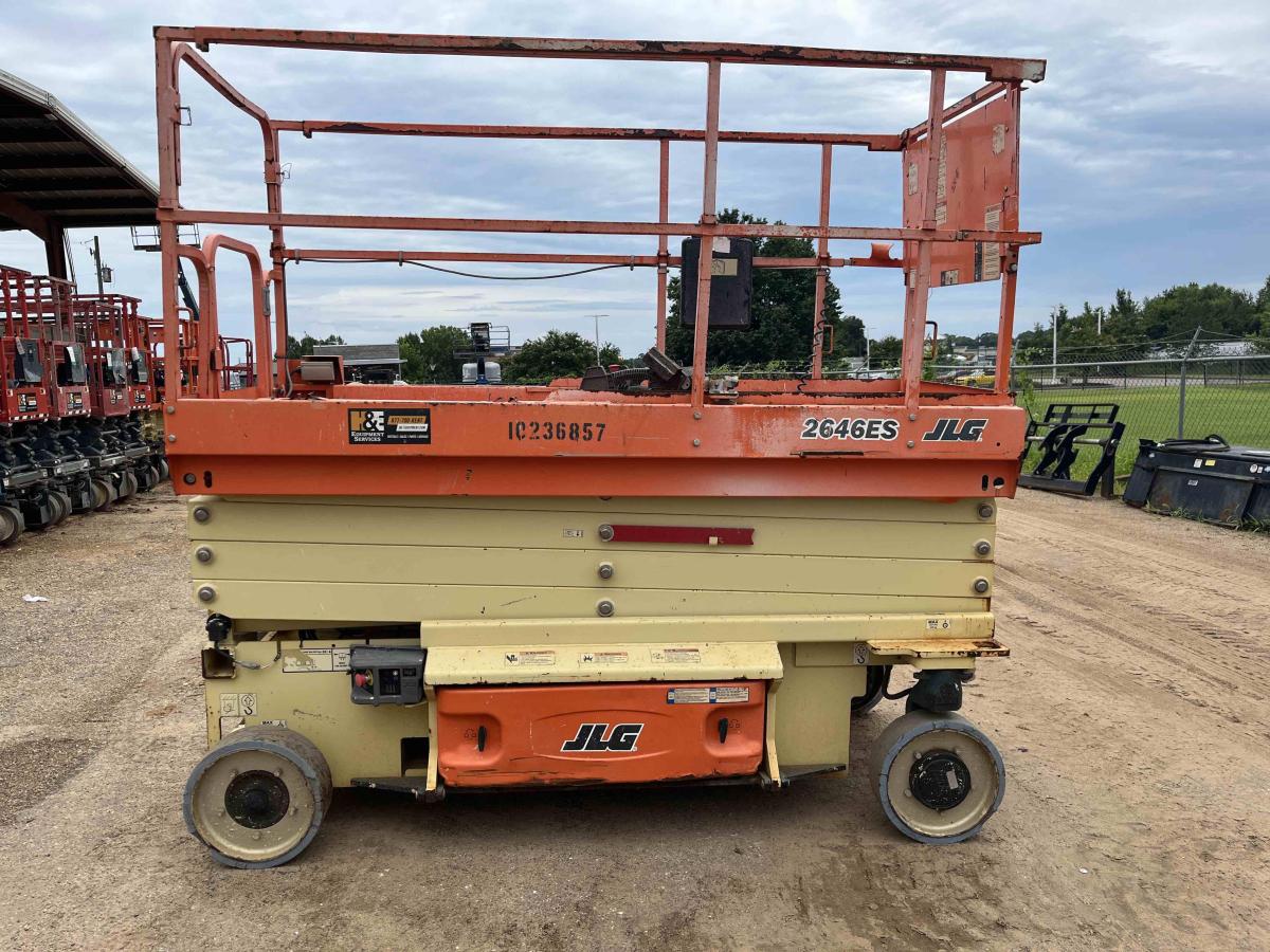 2018 JLG 2646ES