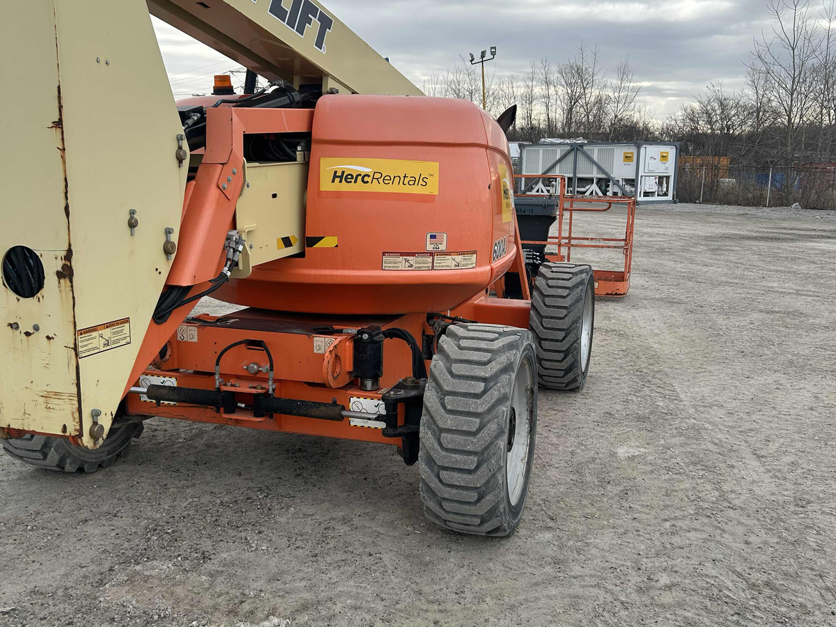 2016 JLG 600AJ-3