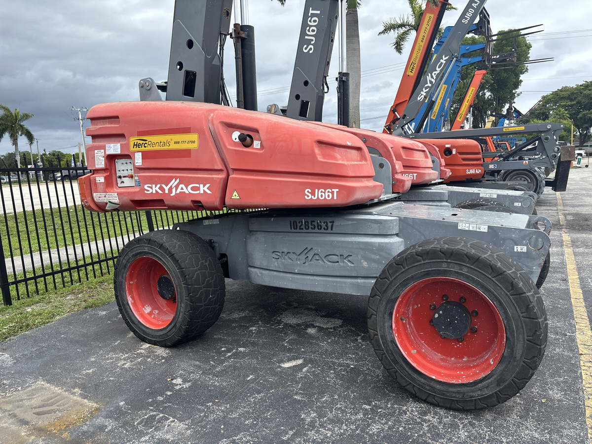 2019 Skyjack SJ66 T